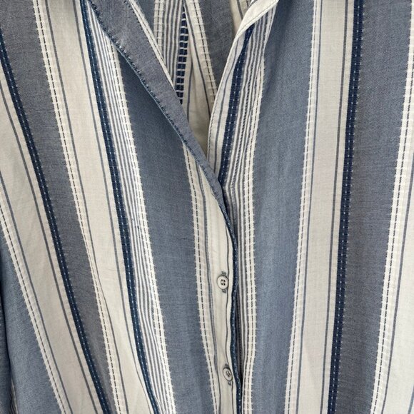 BELLA DAHL Blue & White Striped Tie Front Blouse is New w/o Tags! Size MEDIUM - Picture 6 of 6